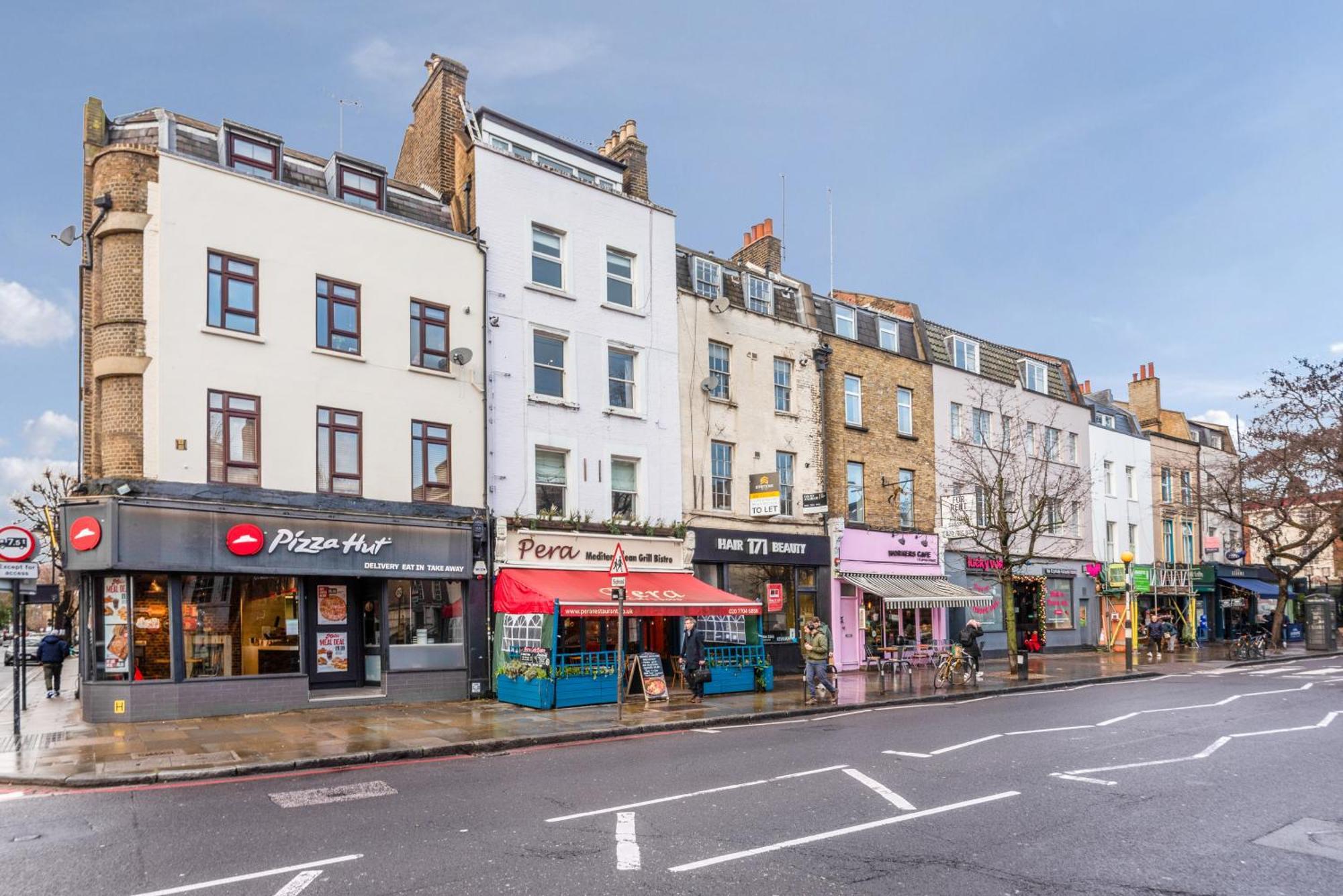 Modernised Apartments 1 And 2 Bedrooms Option Terrace And Balcony High Street Londra Esterno foto